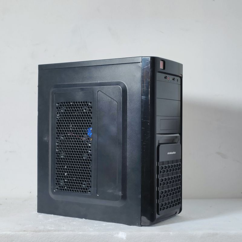 Pc Rakitan GIGABYTE GA-H97M-D3HCore i7 Gen4 Ram 8gb Ddr3 Hdd 500Gb