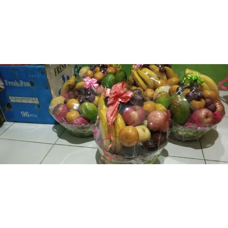 

parcel buah/ parcel buah segar / hampers buah
