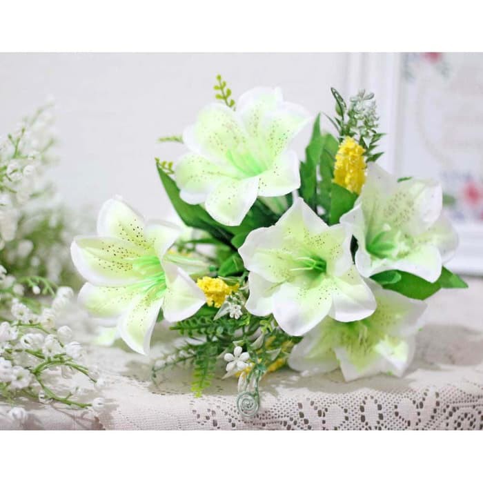 bunga plastik hias artificial hand bouquet LILI LILY CASABLANCA