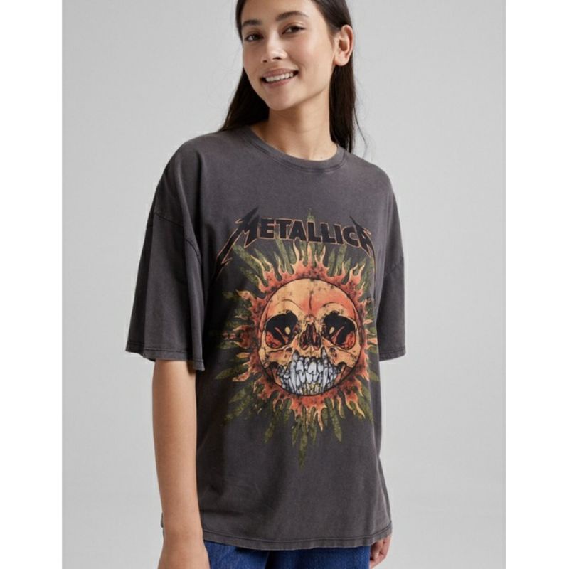 BAJU T-SHIRT BAND METALLICA BERSHKA ORIGINAL