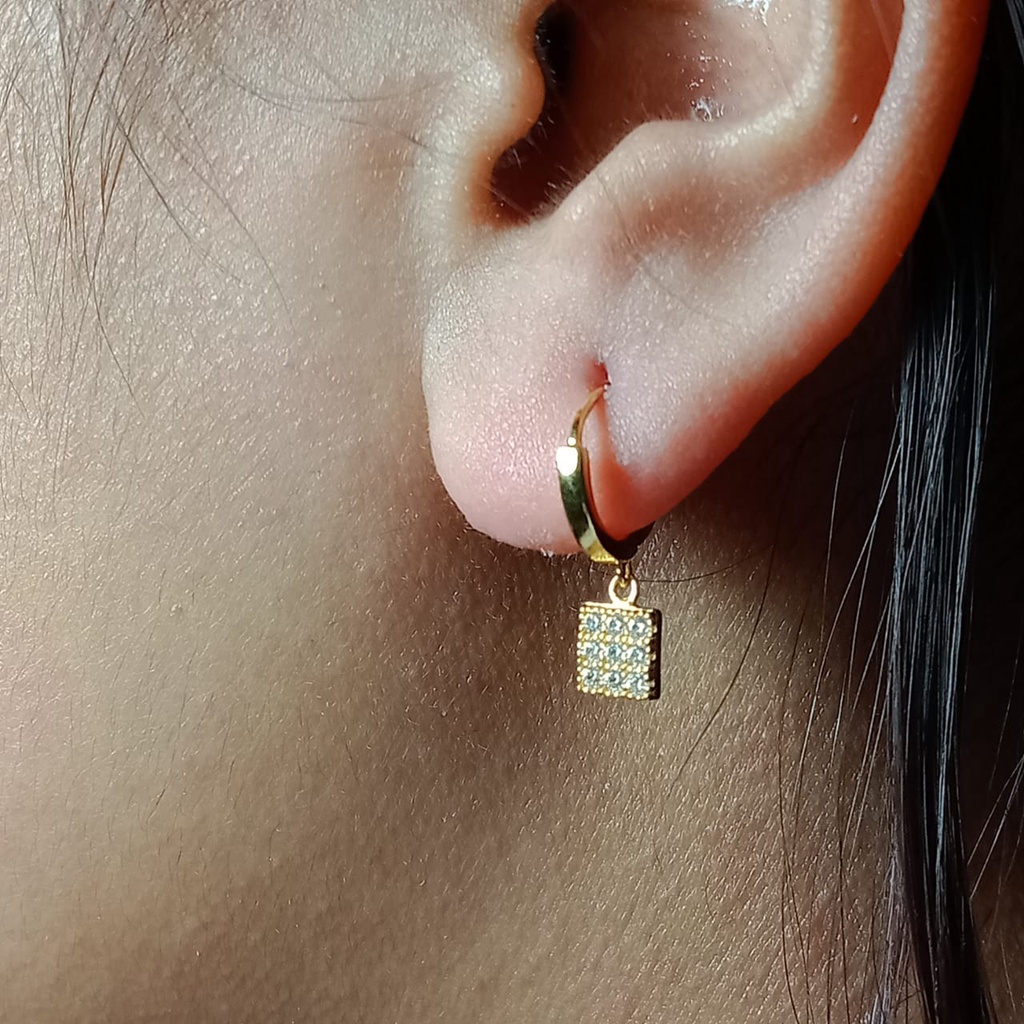 Anting Emas 17K - 1.95 gr Kadar 750 - 677