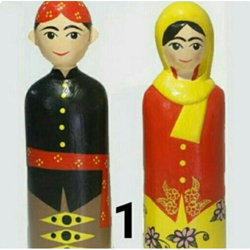 Ondel Ondel kayu miniatur