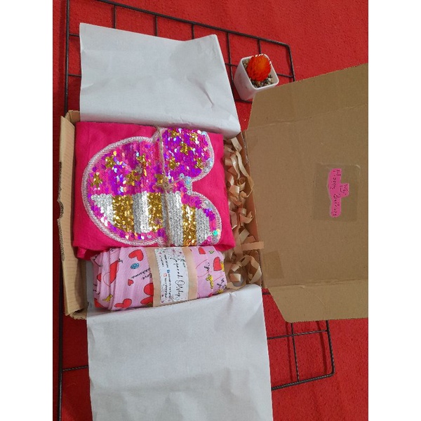 

tambahan packing Gift box