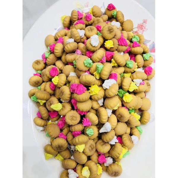 

KUE GEM KEMBANG MAKANAN UNTUK CEMILAN SI KECIL MANIS BERGIZI LEZAT