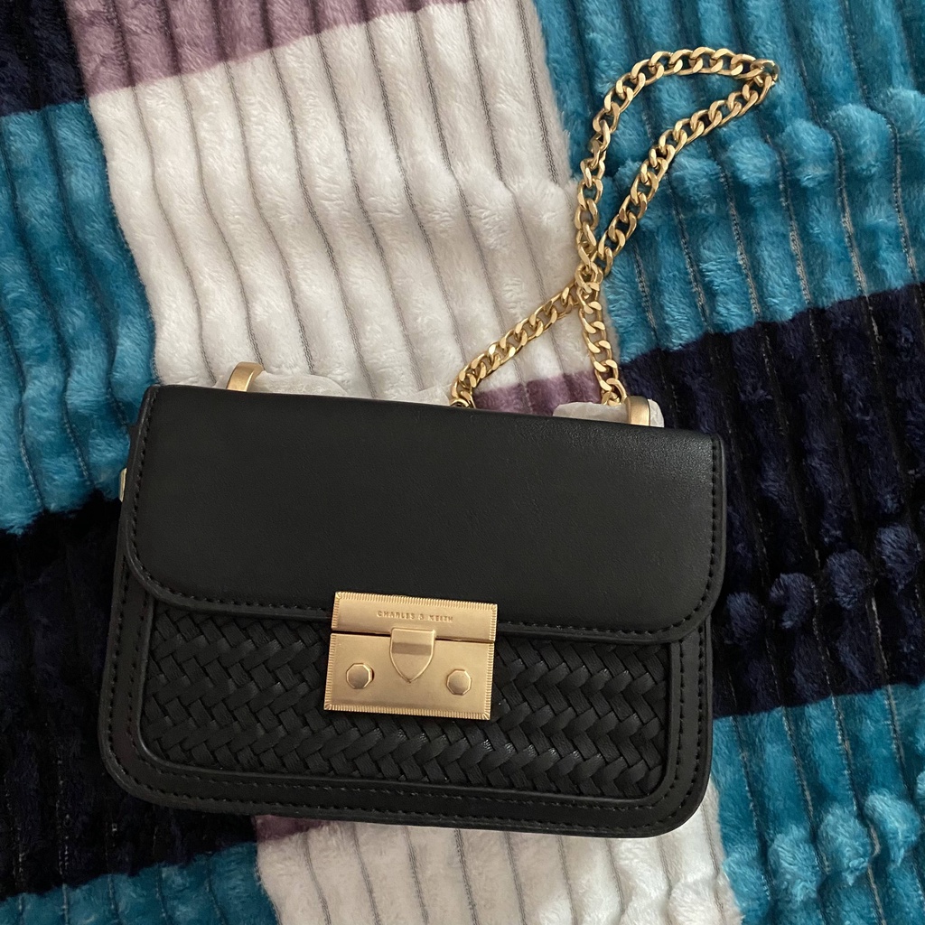 Charles Keith Slingbag Tas Wanita Pushlock Croco Tali Rantai Shoulder Bag CK charlesandkeith