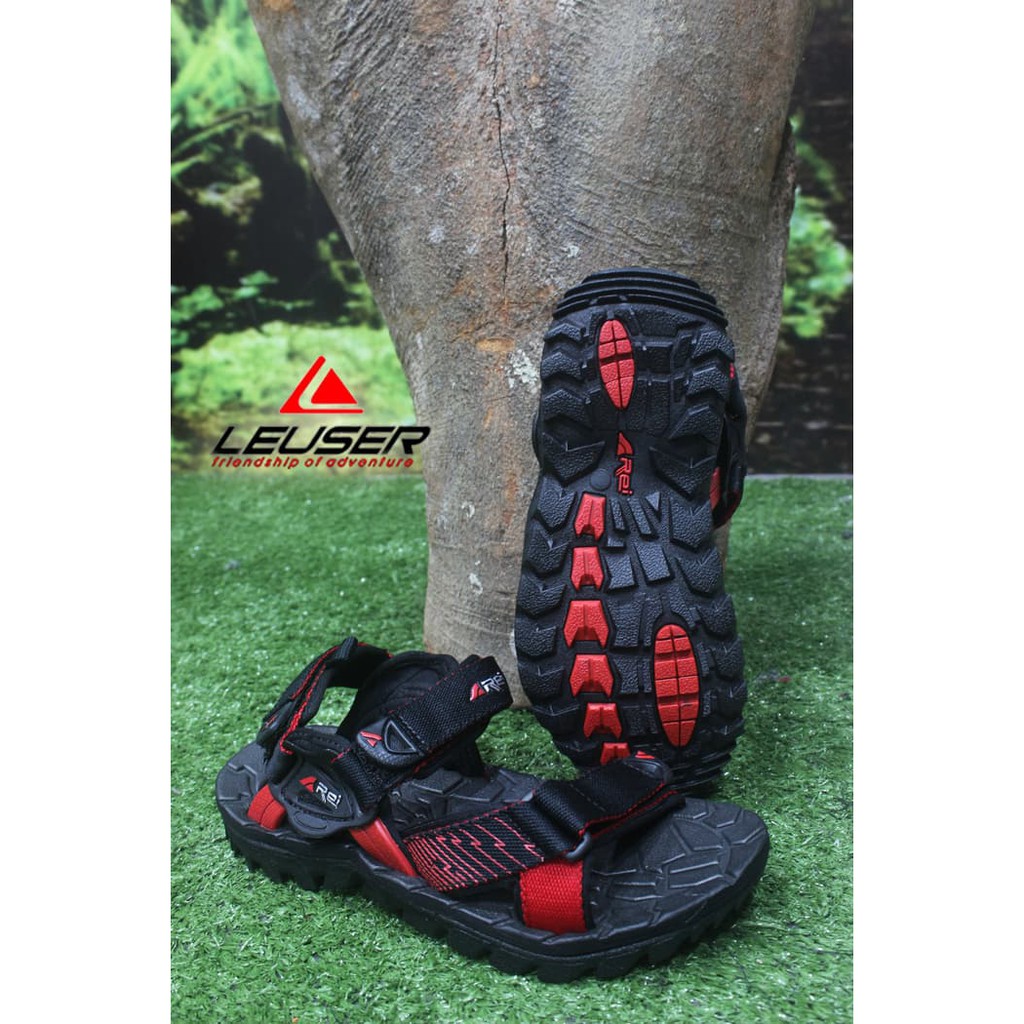 Sandal Gunung / Sandal Outdoor / Sandal Rei Black Bugs