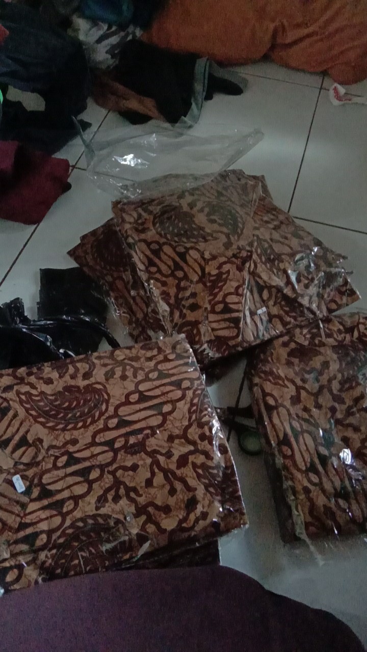Batik Couple Keluarga Sania Ruffle Ori Ndoro Jowi Dnt Motif Rampel Coklat