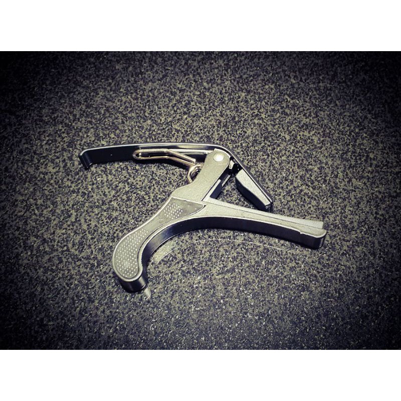 CAPO GITAR  BAHAN ALUMUNIUM ALLOY