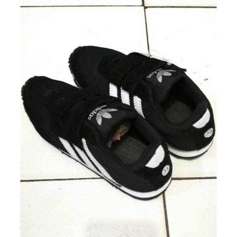 Promo Sepatu Anak Anak Laki Laki Perempuan Adidas Untuk Sekolah Sd Hitam - 33, Hitam