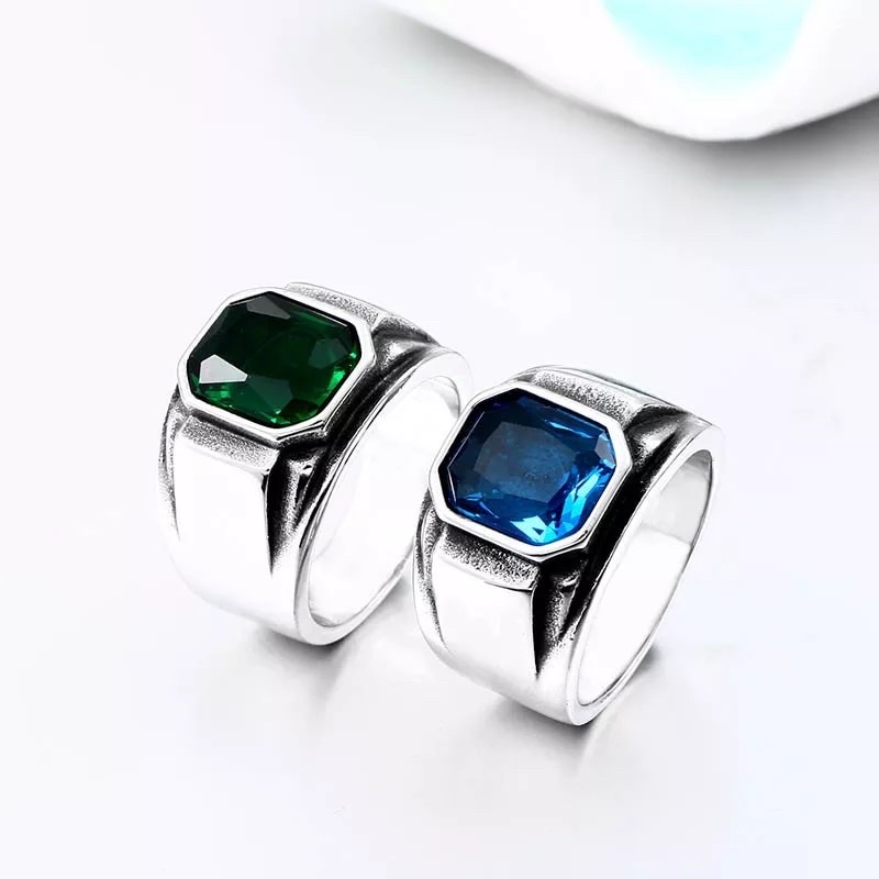 Cincin Pria Zamrud Hijau Green Emerald Zircon Ring Titanium Anti Karat Tahan Luntur Keren