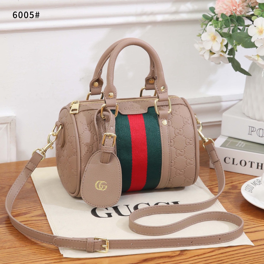 GC  Togo Leather  Mini Boston Bag 6005