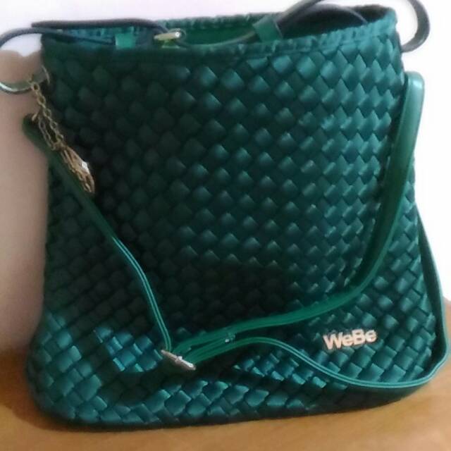 Preloved tas webe