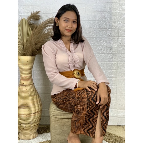 kebaya jadi sifon polka|kebaya tangan panjang|kebaya bali