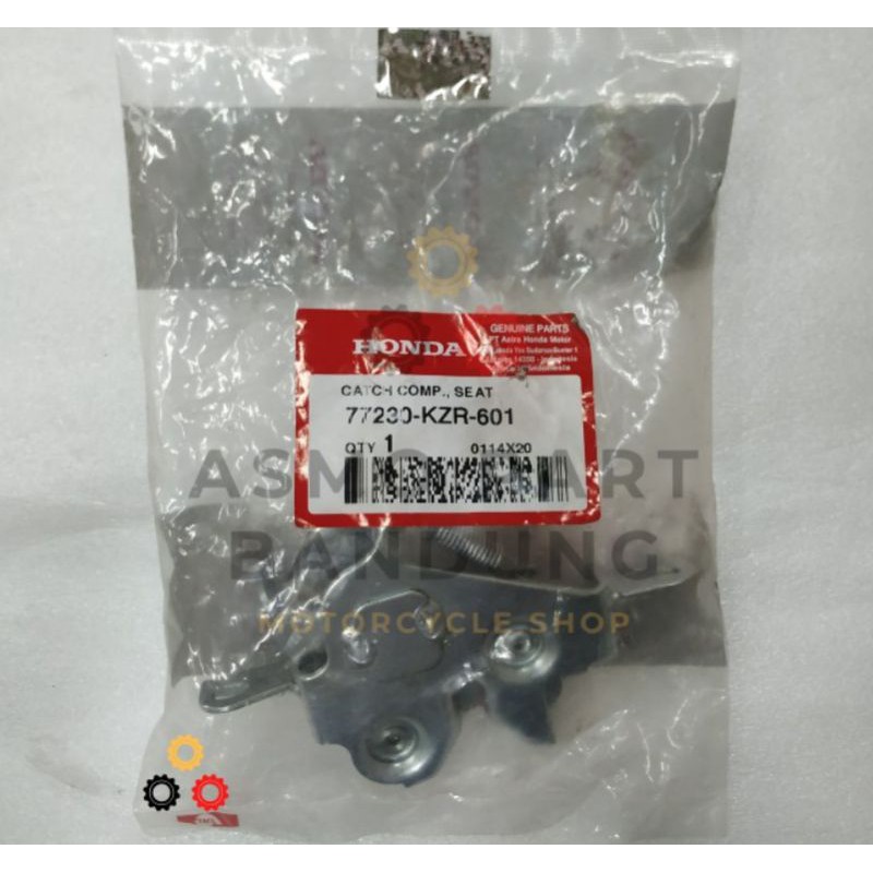 77230KZR601 / Dudukan Kunci Jok (Catch Comp Seat) – Vario 125 FI