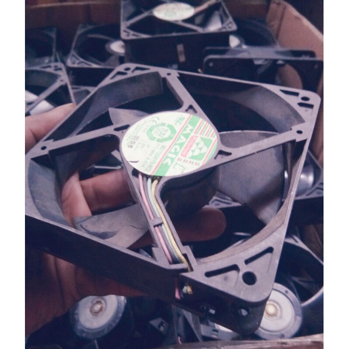 kipas fan magic 48vdc -0,22a  diameter 12cm pakai bearing to lahar