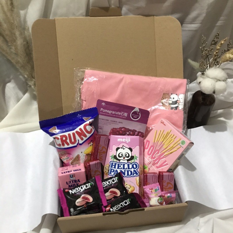 

GIFT BOX T-SHIRT | HADIAH ULANG TAHUN | BIRTHDAY GIFT | GIFT BOX UNIK