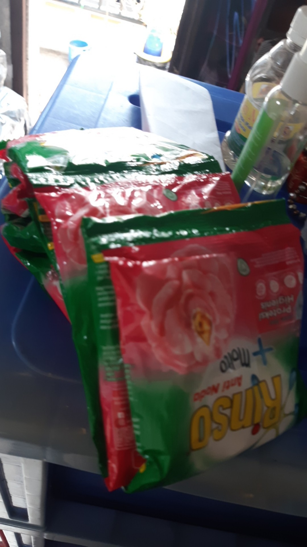 Rinso Deterjen Detergent Bubuk Rencengan Isi 6 Sachet