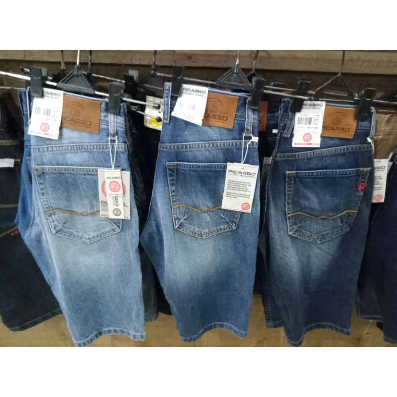 celana pendek merk Picasso original