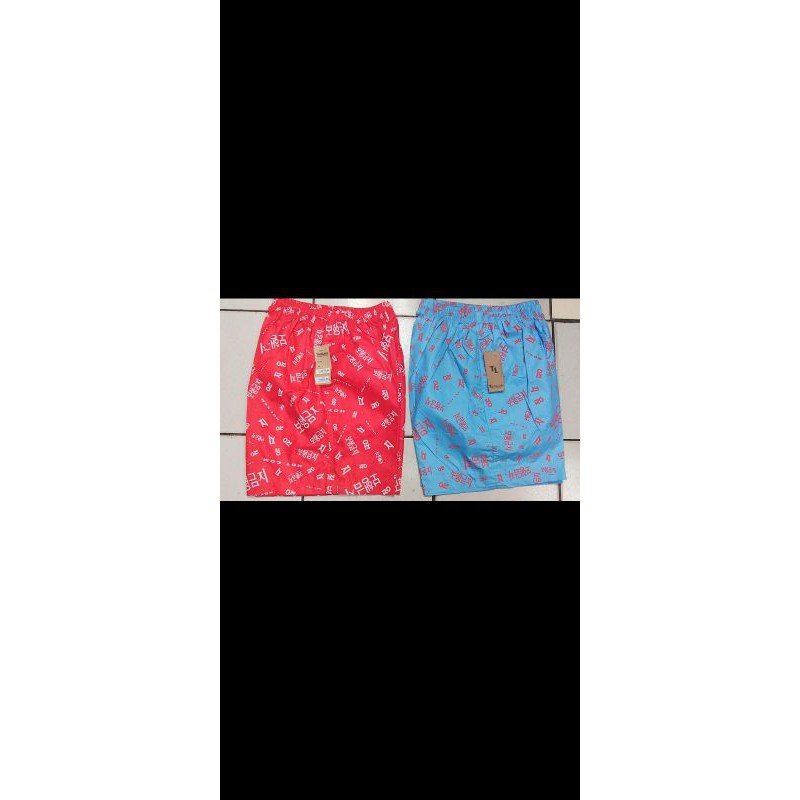 Celana hawai pendek motif ori