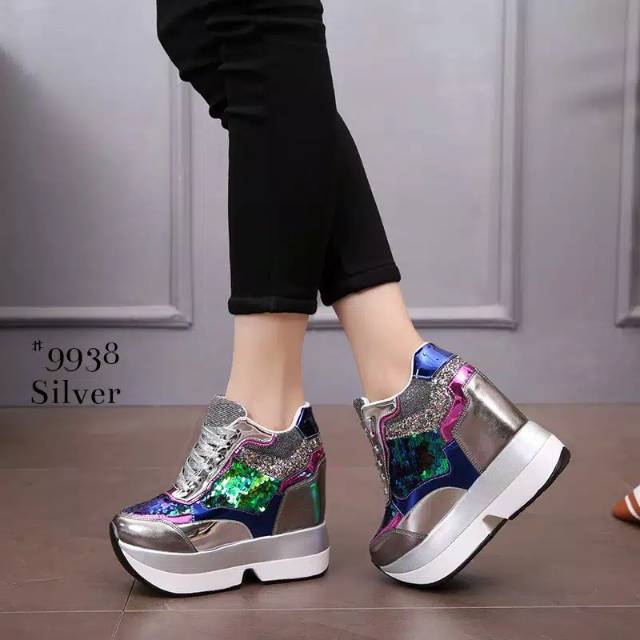 Sepatu Wedges #9938