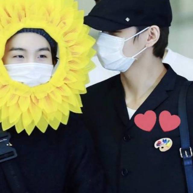 Jual [READY JAKARTA] AUTHENTIC KATE ROWLAND PALETTE BROOCH bts V