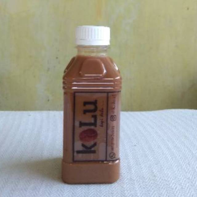 

Kopi susu aren kolu