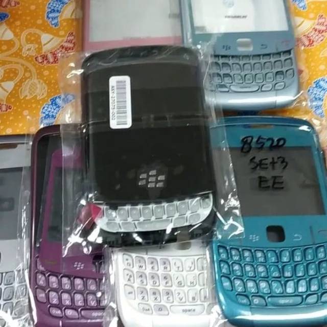 Casing Blackberry Gemini 8520 Depan belakang