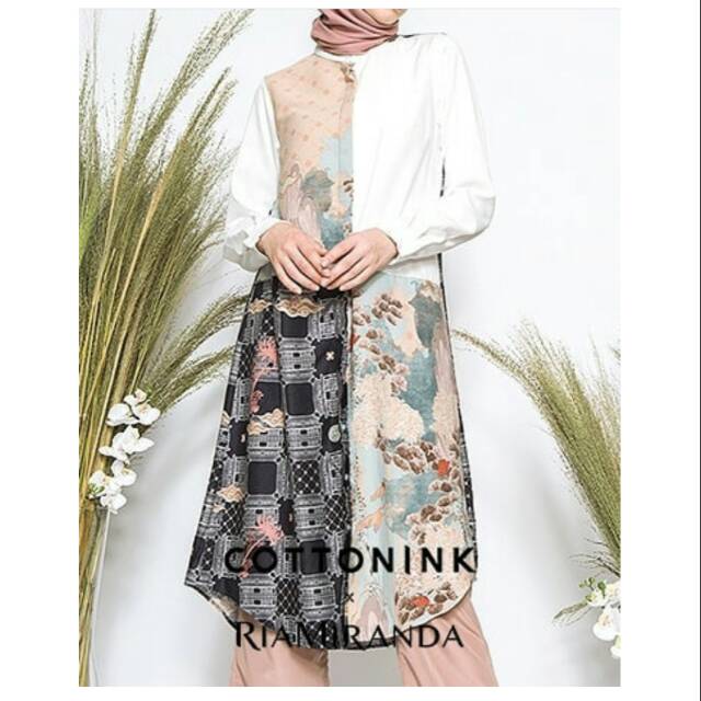 Gamila Tunik Navy Ria Miranda x cottonink