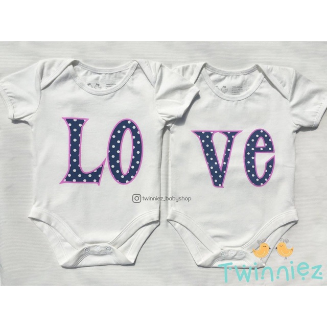 Jumper / Baju Bayi Kembar Lo & Ve