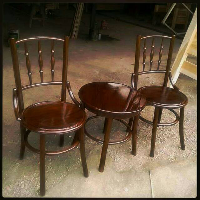 Kursi teras vintage kayu jati