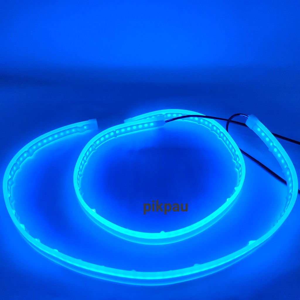 Sepasang LED Alis Slim Fleksibel DRL Waterproof 2 Warna 60cm Running MotorMobil Warna Ice Blue