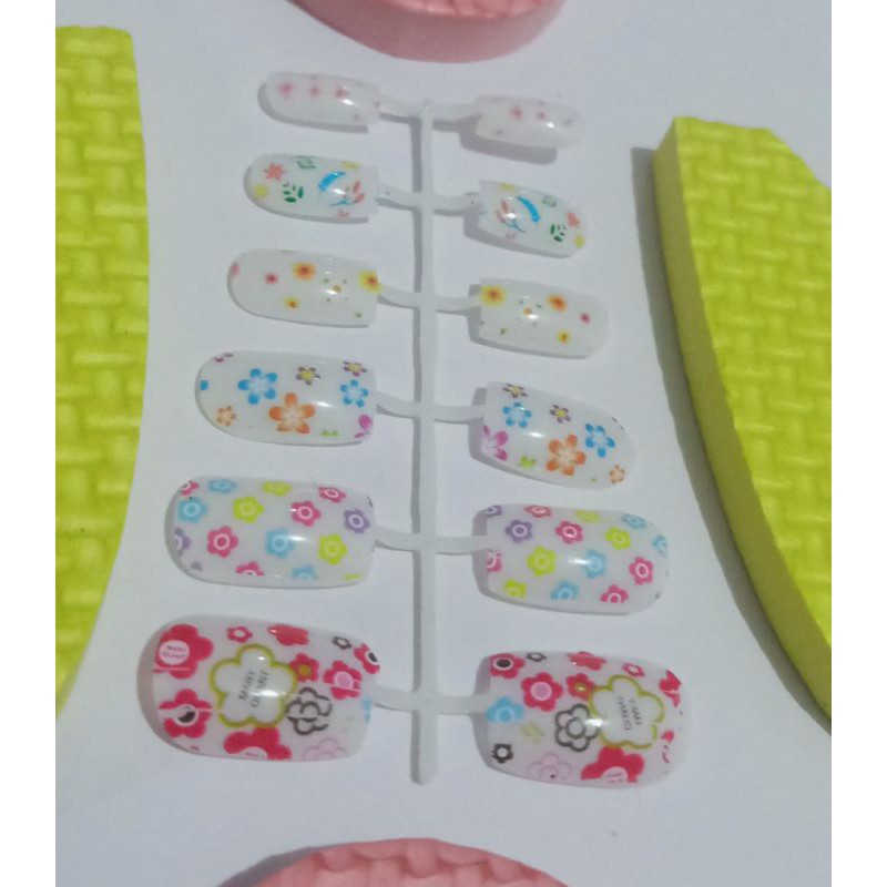 Kuku Palsu karakter Gratis Lem / Kuku palsu Anak / Kuku palsu Mainan + Lem Kuku