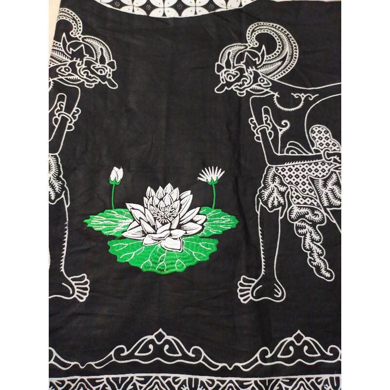 SARUNG PSHT MOTIF WAYANG