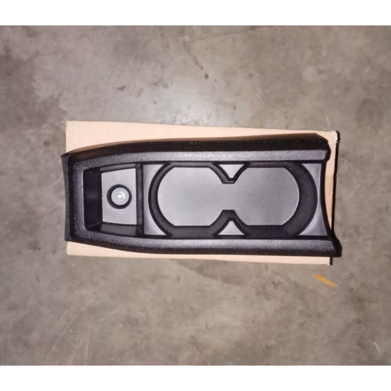 Consule box calya/sigra