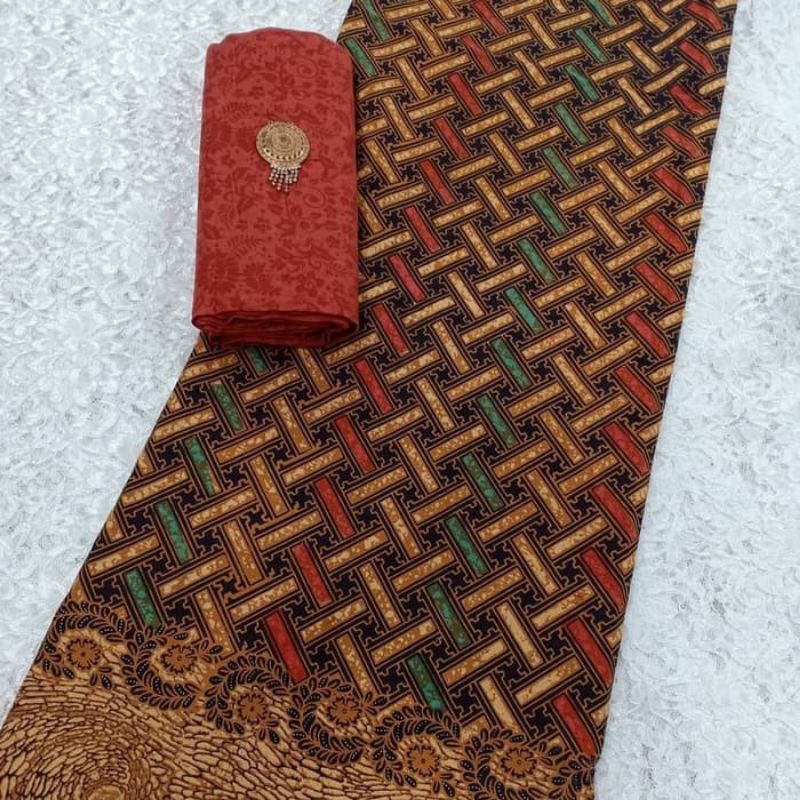 Kain Batik Laweyan Solo motif ayaman tikar