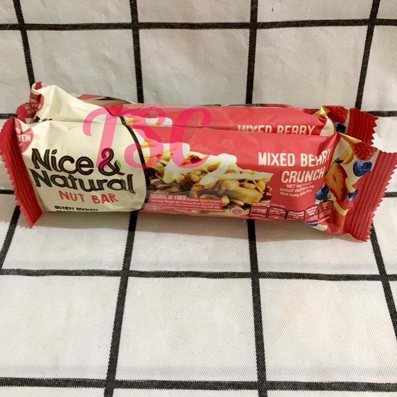 

Nice & Natural Nut Bar Mixed Berry Crunch 30gr x 2 pcs / Cereal / Sereal / Source of Fiber / bar sereal