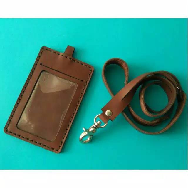 

NAME TAG ID CARD HOLDER KULIT ASLI WARNA COKLAT TUA