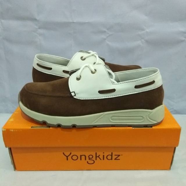 Sepatu yongkids anak