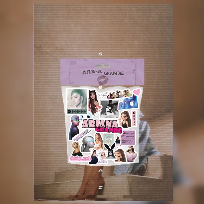 

[25 PCS STICKERS] Stickers Ariana Grande untuk laptop, hp, dll