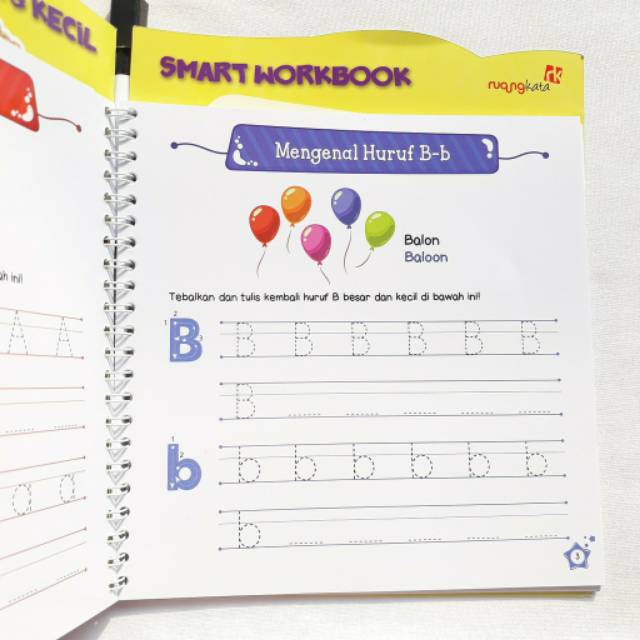 Smart Workbook Menulis Huruf Besar &amp; Kecil (Buku Tulis Hapus)