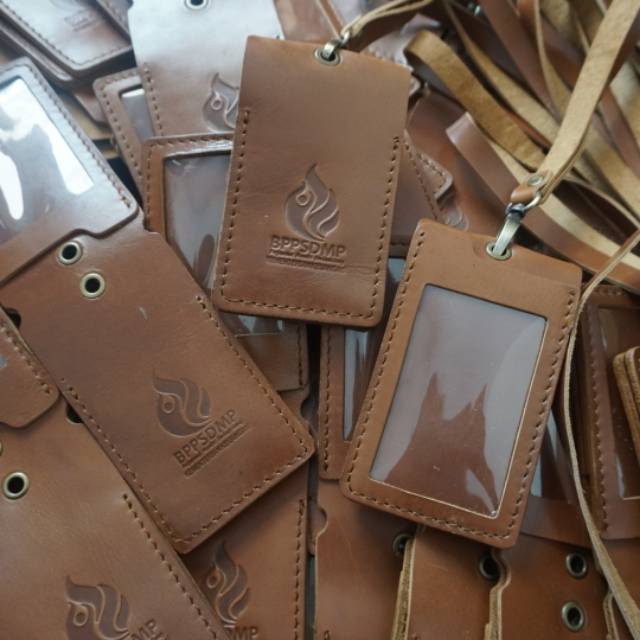 

Name Tag Holder Kulit - Id Card Holder Kulit