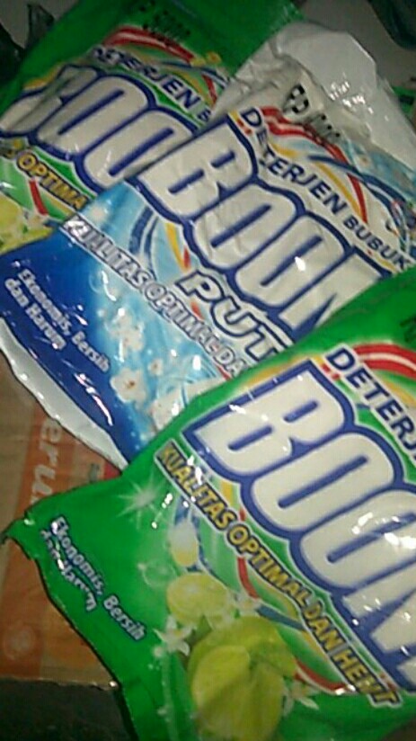 Detergen Boom Bubuk 1kg Muat 3pcs