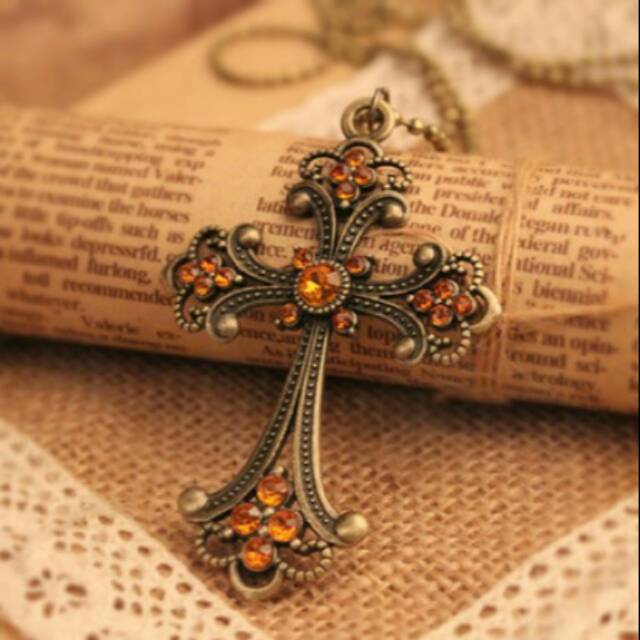 K27 - Kalung Salib /Kalung Korea /Kalung Kondangan /Kalung Fashion /Kalung Wanita