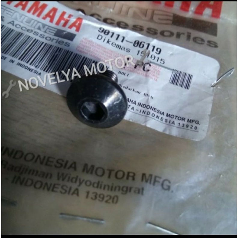 BOLT BAUT L COVER RANTAI R25 MT35 BBS1 XSR 155 ORI YAMAHA 90111-06119