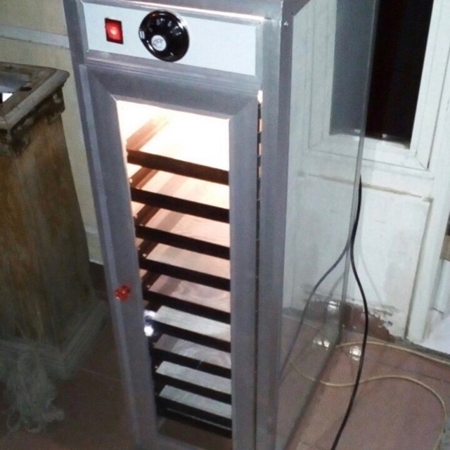 penetas telur walet isi 10 rak ( 1 rak isi 100 pasang)