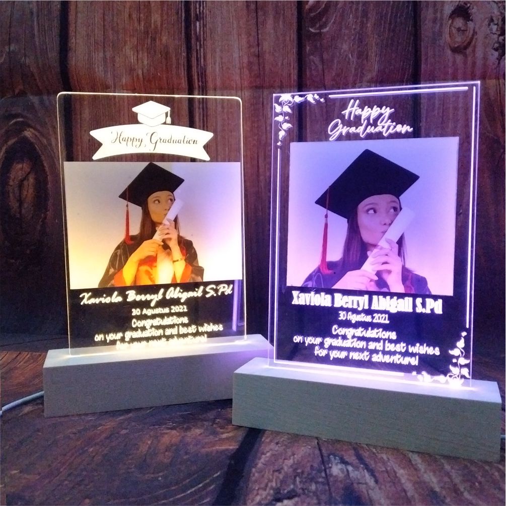 Lampu Tidur Kado Wisuda Hadiah Graduation  3D LED Akrilik CUSTOM FOTO &amp; DETAIL