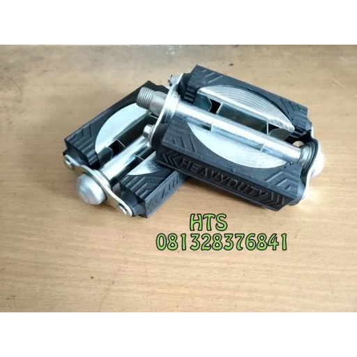 pedal onthel pedal sepeda onthel hitam motif pedal sepeda tua