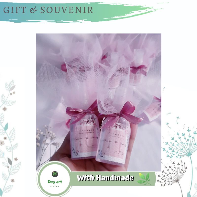 Souvenir - Handsanitizer Custom 30ml hard bukan pvc Souvenir pernikahan birthday anniversary kelahir
