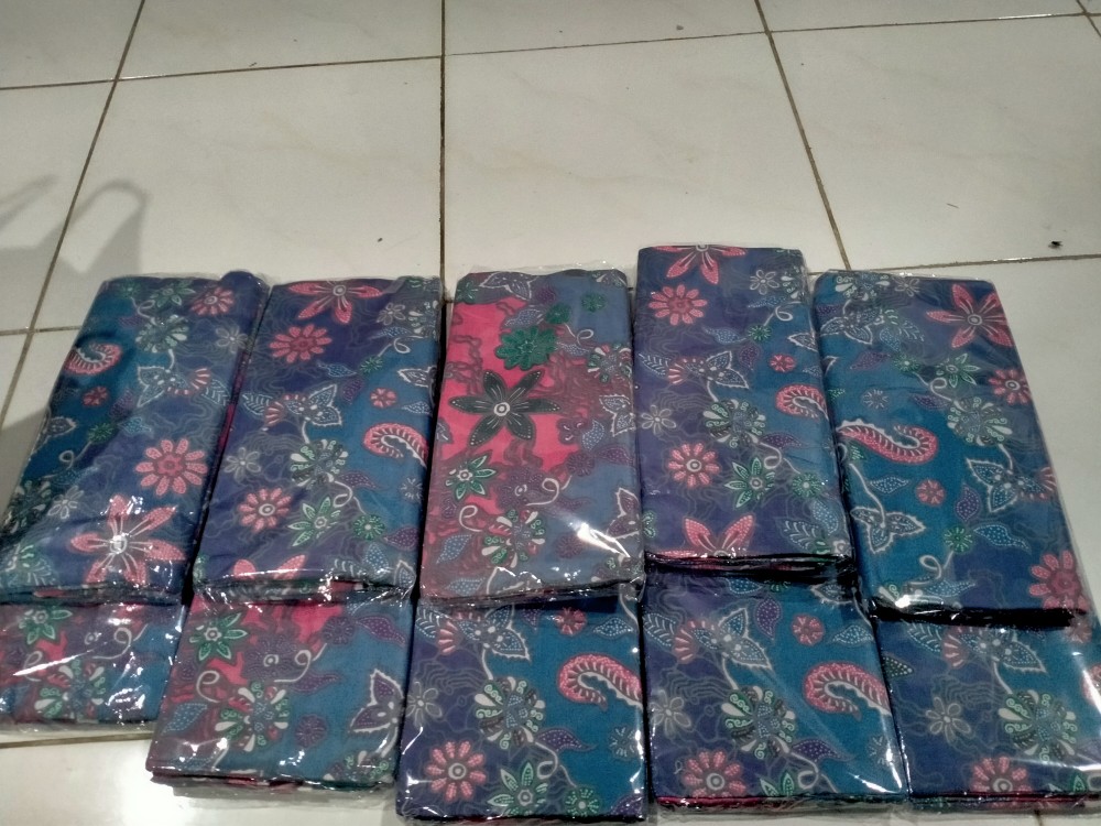 Kain Batik Soft Pelangi- Kain Batik Pekalongan- Kain Batik Katun- Kain Batik Pastel- Kain Batik