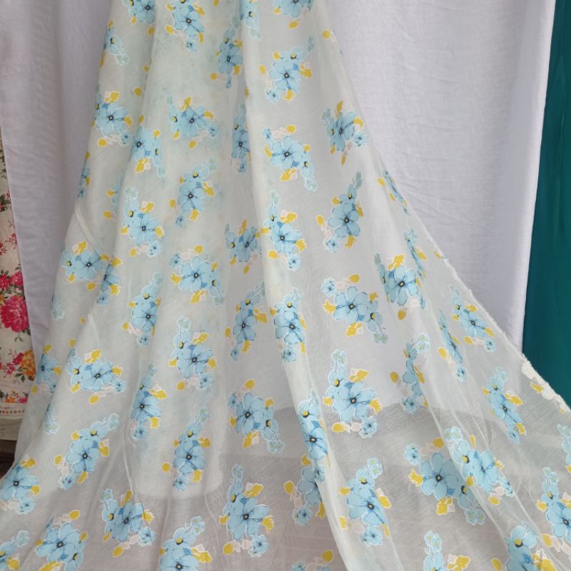 kain organdi motif embose organza